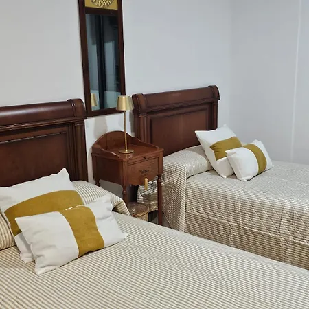 Casa Sifre 旅馆 *